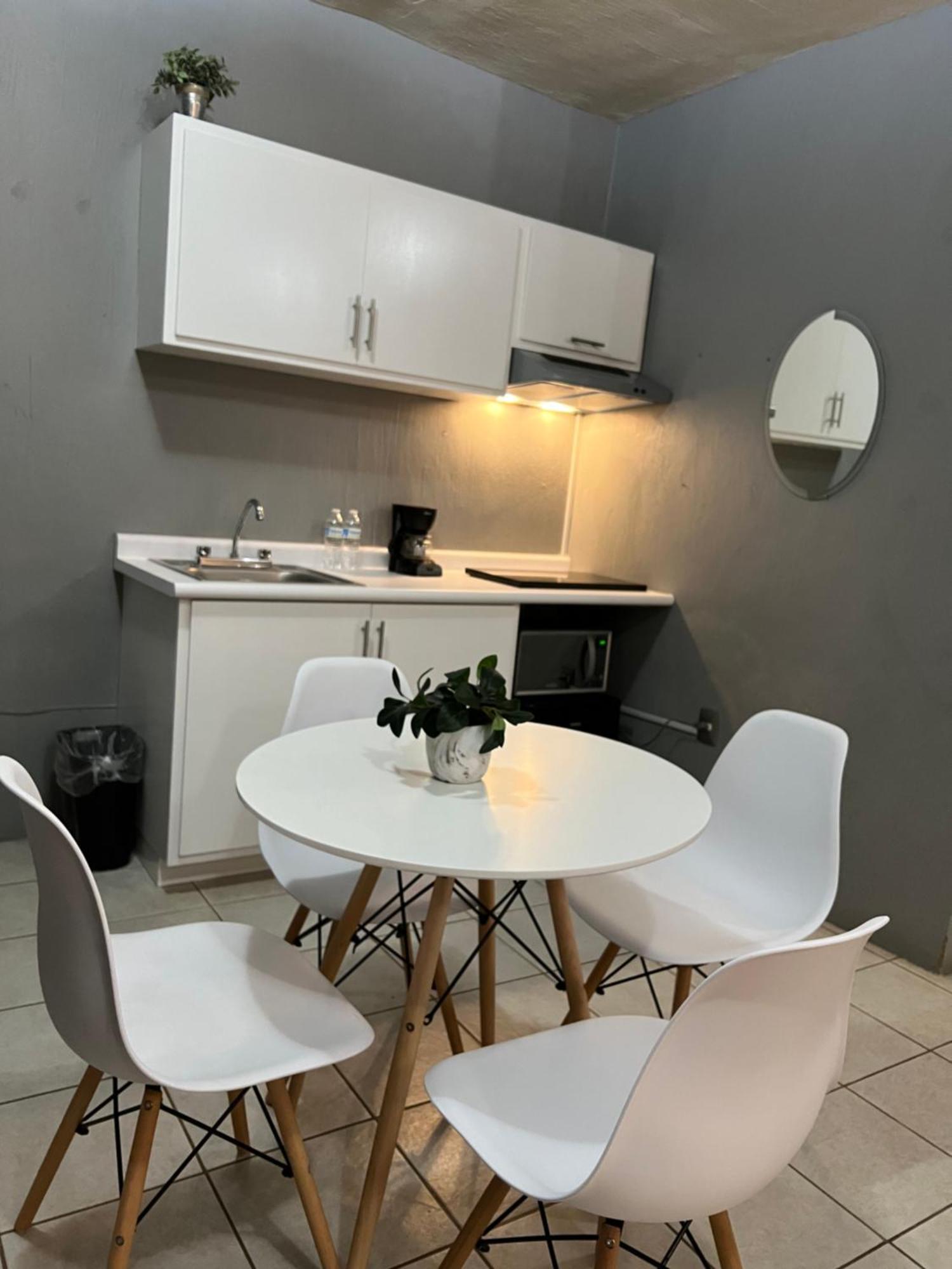 Preciados Loft Cold Ac Best Wifi เตกีลา ภายนอก รูปภาพ